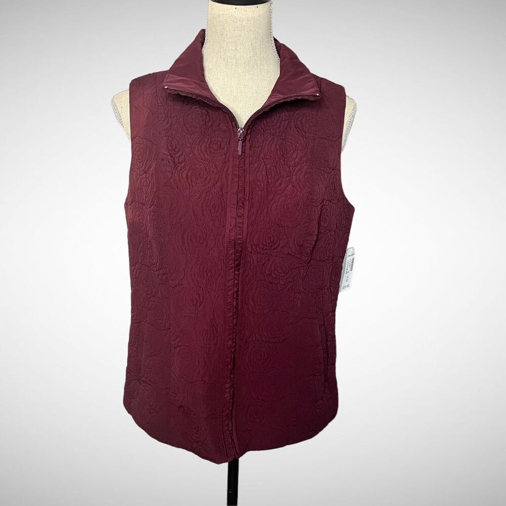 New With Tags Dress Barn Quilted Vest, Size Medium